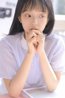 血恋李华月